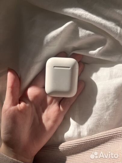 Наушники apple airpods первого поколения