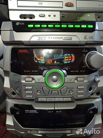 Музыкальный центр LG FFH-2005K с караоке-системой