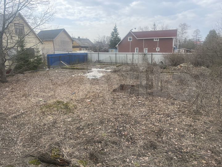 Дом 201,7 м² на участке 12 сот.