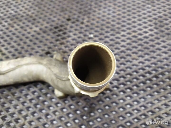 Патрубок системы охлаждения Mercedes-Benz Actros