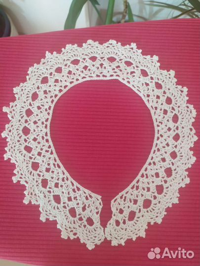 Воротнички кружевные