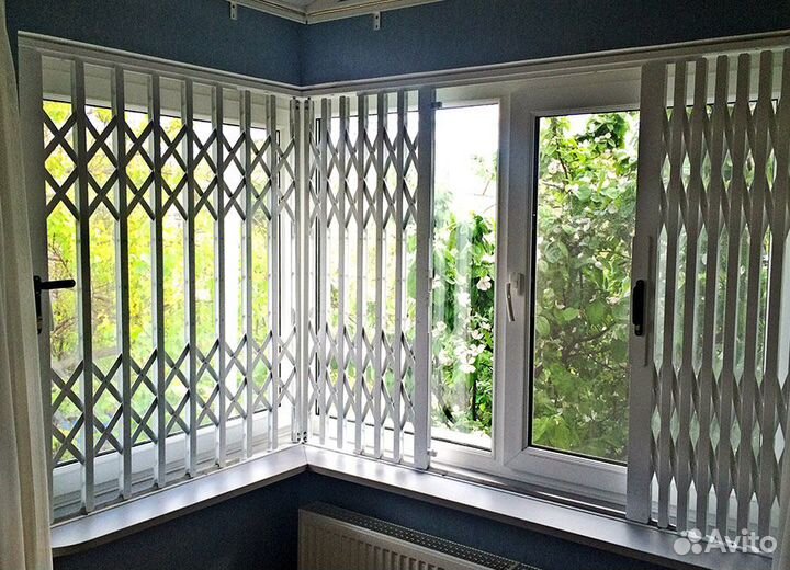 Раздвижная решётка