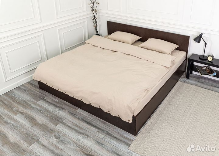 Кровать с матрасом 180х200 Марс