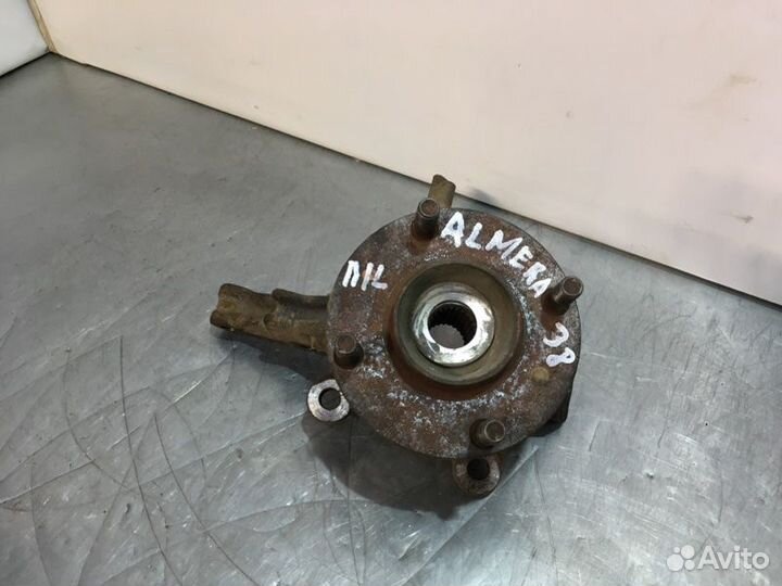 Кулак поворотный передний левый Nissan Almera N16