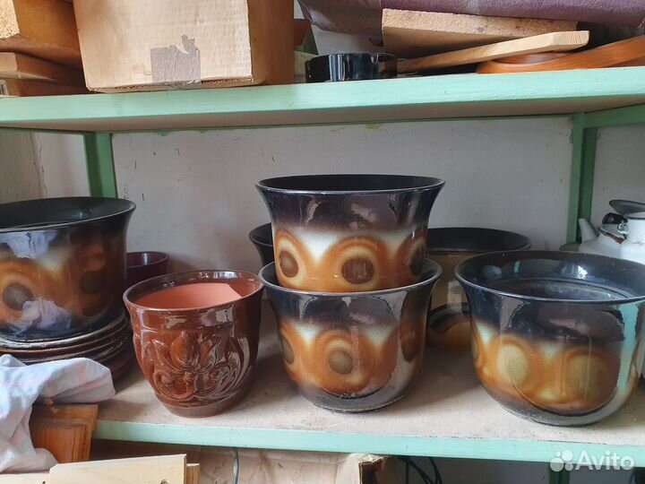 Много горшков