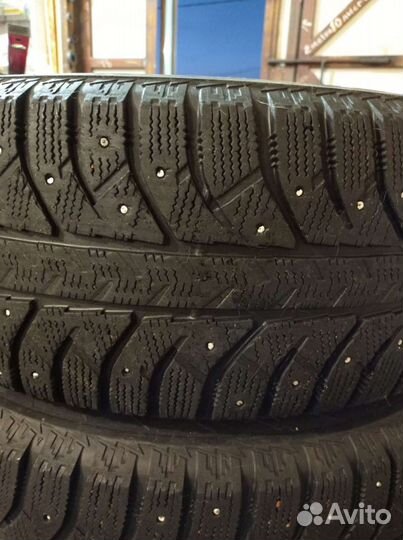 Bridgestone Ice Cruiser 7000S 225/60 R17