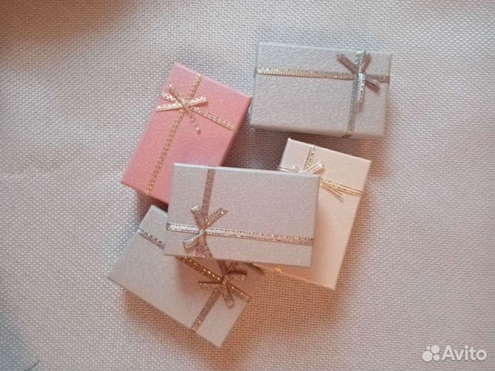 Коробка подарочная