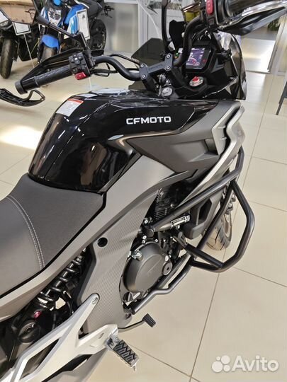 Мотоцикл cfmoto 700MT (ABS)