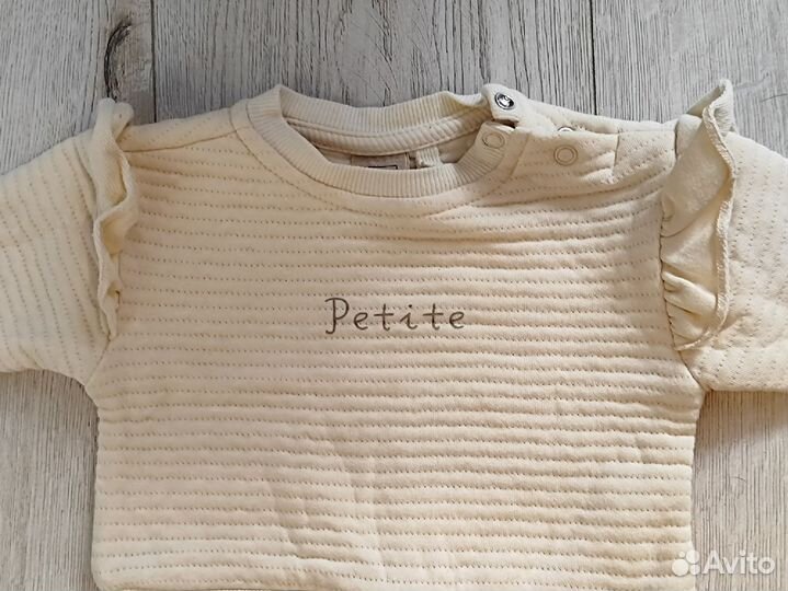 Детские вещи комбинезоны, свитера 54-62-68