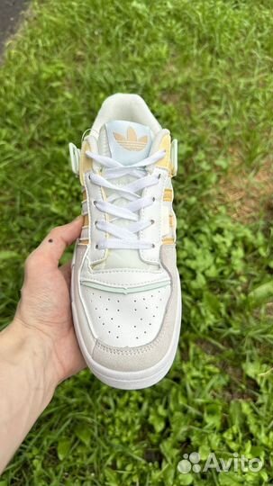 Кроссовки Adidas forum low