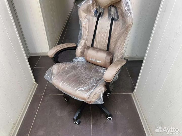 Компьютерное игровое (геймерское) кресло. Новые