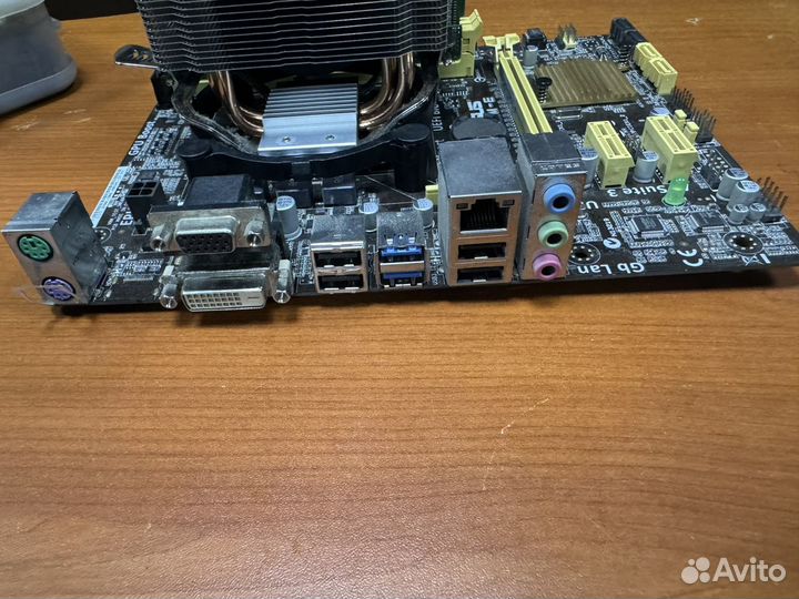 Материнская плата asus H81M-E