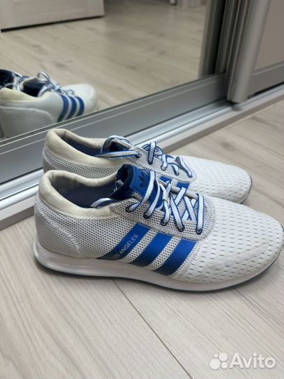 Кроссовки adidas