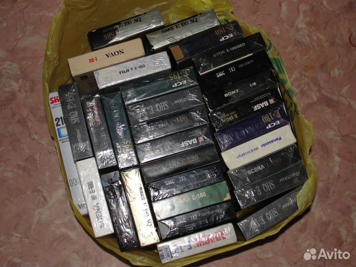 Видеокассеты