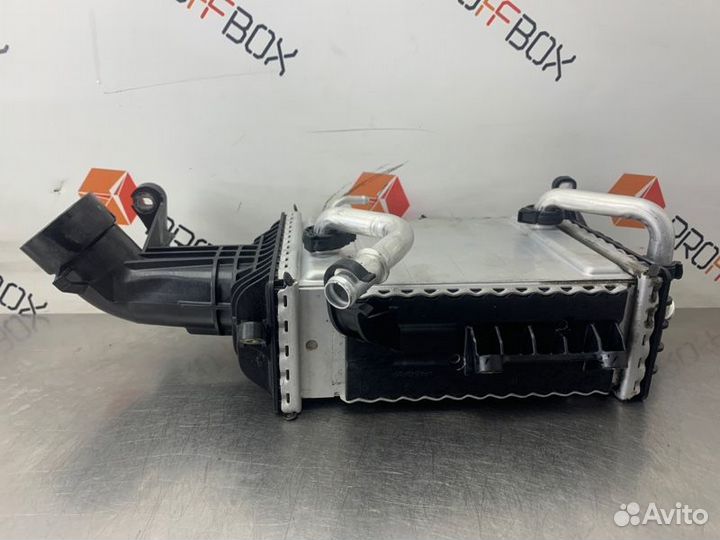 Интеркулер Mercedes E-Class W213 OM656 2.9 CDI