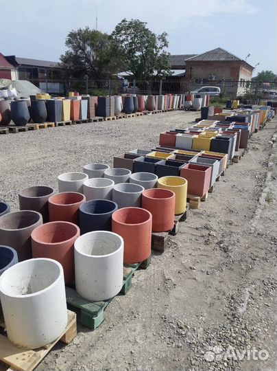 Ваза из бетона в наличии и под заказ