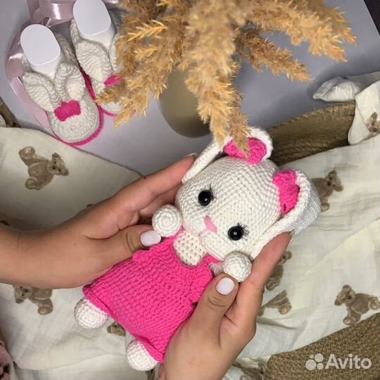 Вязаный зайка