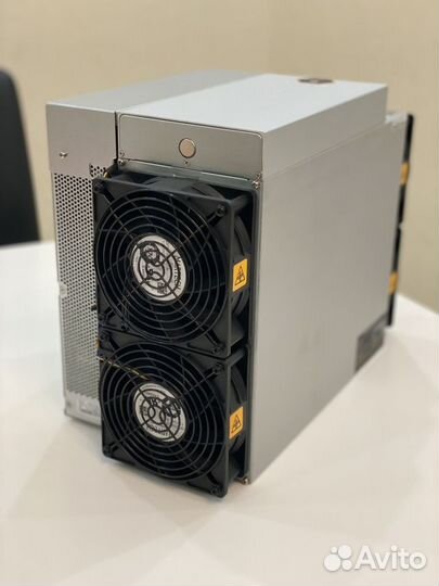 Асик Bitmain Antminer S21 200 Th/s новый