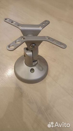 Крепление телевизора к стене