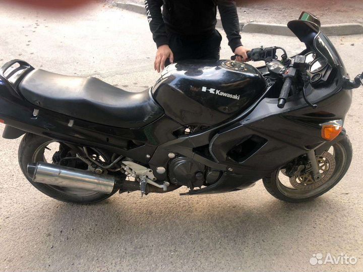 Kawasaki ZZR400