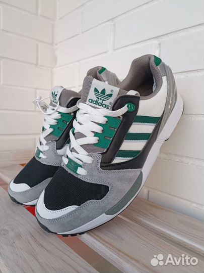 Кроссовки adidas Torsion