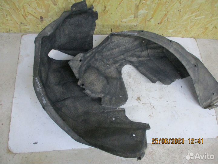 Подкрыльник задний Тойота Королла E-150