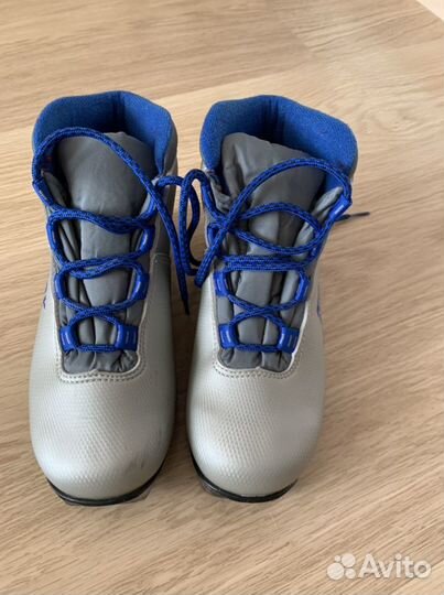 Ботинки для беговых лыж 35размер