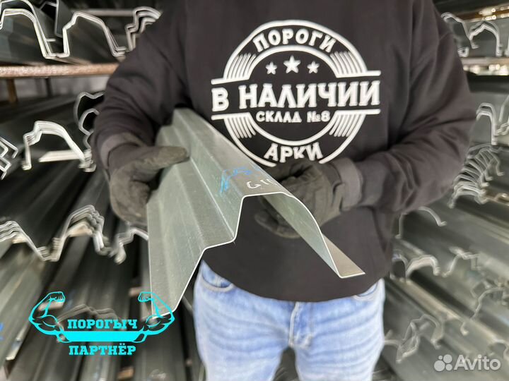 Левый кузовной Порог Subaru Impreza 1 G10