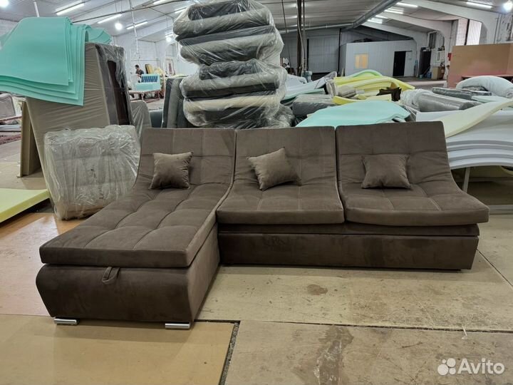 Угловой диван с оттоманкой Сафари