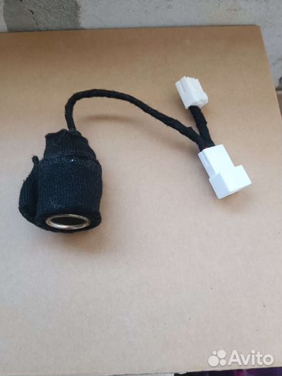 Адаптер к плафону с прикуривателем Kia Ceed JD