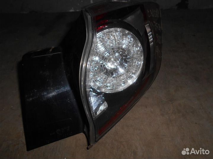 Фонарь задний наружный правый от Mazda Mazda 3 (B