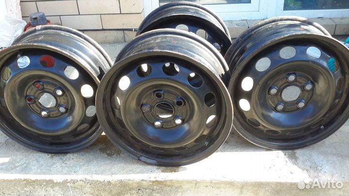 Колесные диски 6J15 H2 ET55 VW sharan