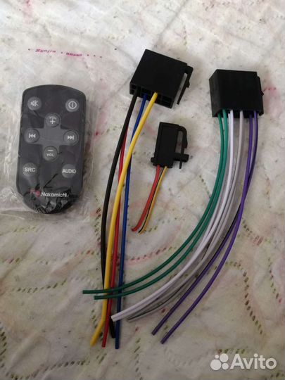 Пульт с проводами от магнитолы Nakamichi NQ610Br