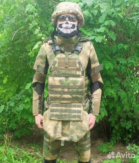 Бронежилет с плитами Гост