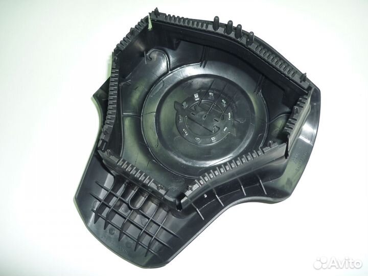 Крышка подушки безопасности руля Opel Corsa D