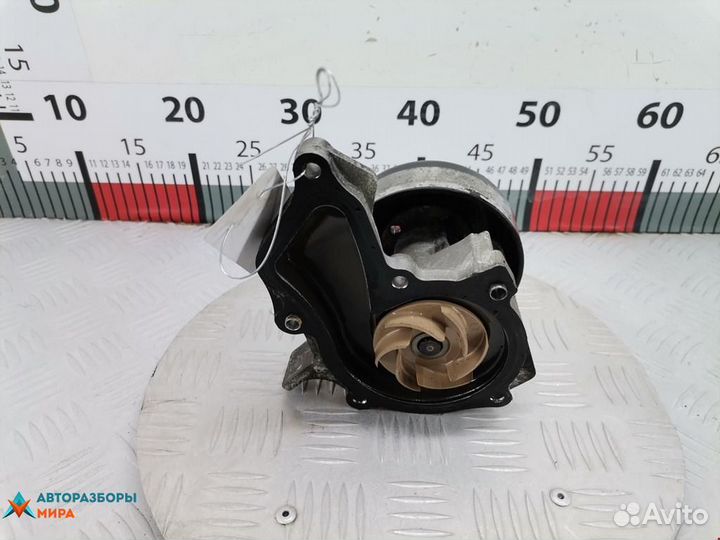 Помпа Ford Fiesta 4 рест. 2002 1566239