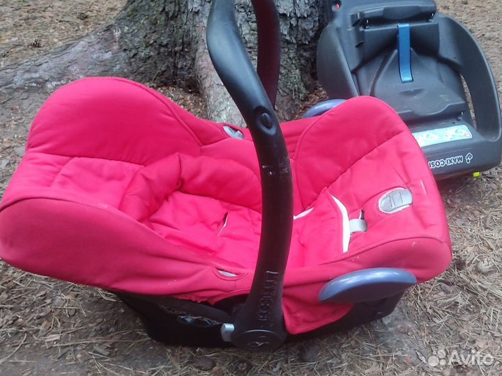 Автокресло Maxi Cosi, кресло + база