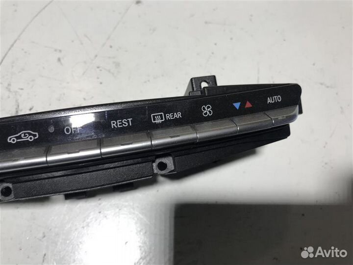 Блок управления климат-контролем Mercedes-Benz