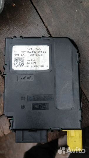 Блок подрулевых переключателей Golf 5 Jetta 5