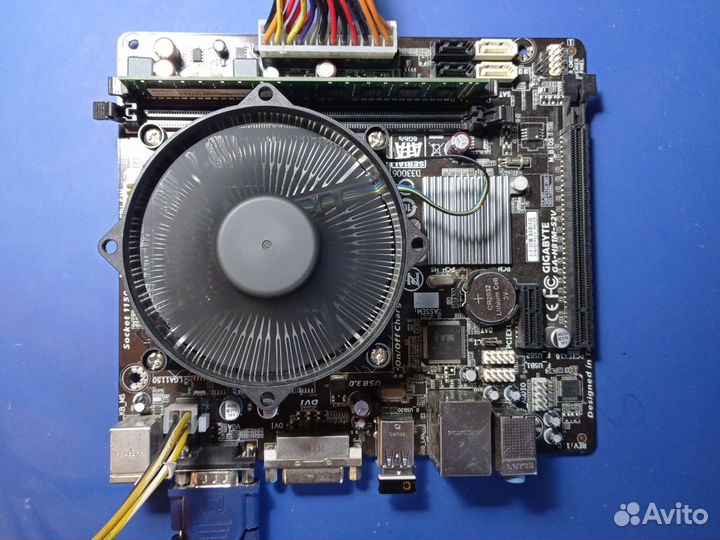 Материнская плата с процессором i3 4130 + 4гб ram