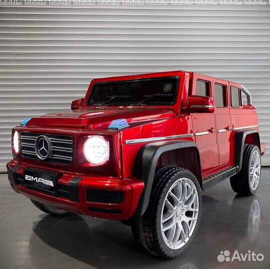 Полноприводный электромобиль машинка