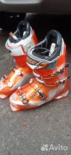 Горнолыжные ботинки