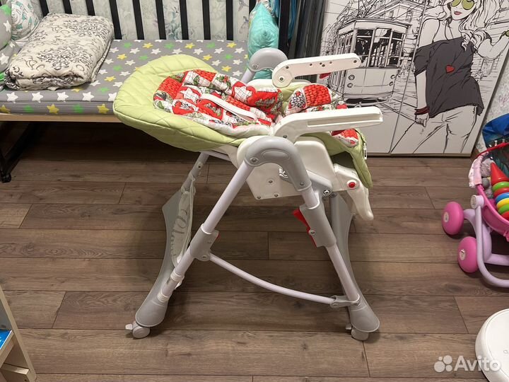 Детский стульчик для кормления