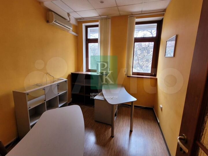 Большой офис возле центра