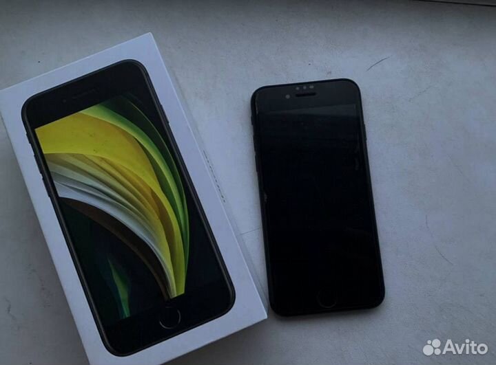 iPhone SE (2020), 64 ГБ