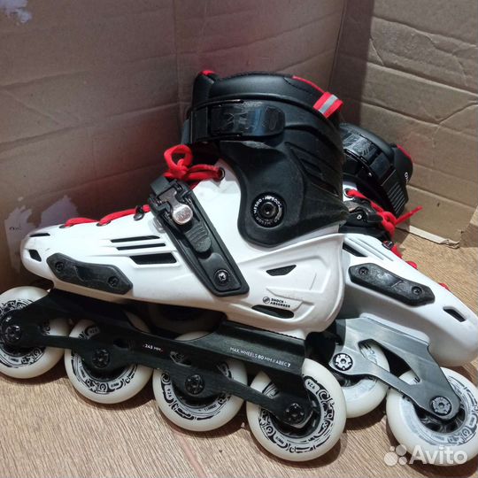 Роликовые коньки Oxelo 40 размер