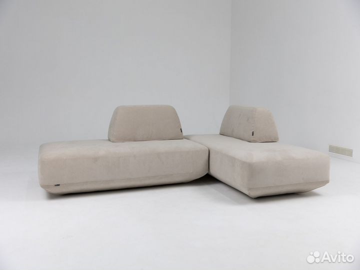 Диван прямои 4400х1700 мм