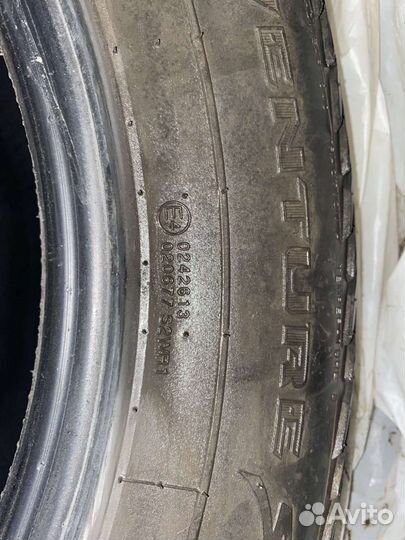 Kumho Road Venture AT61 265/65 R17