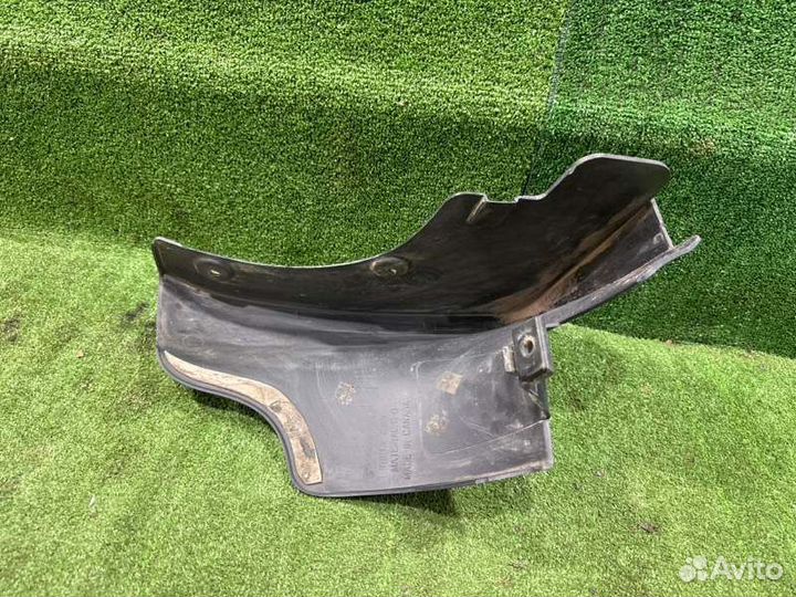 Брызговик задний левый Infiniti Qx56 2004