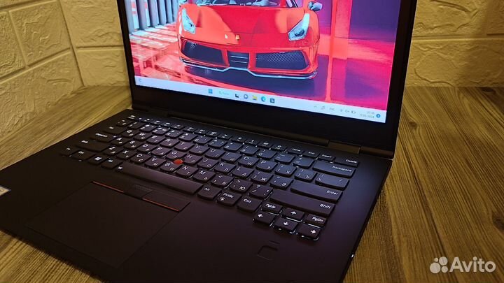 Свежий Thinkpad x1 yoga 2.5K i7 RAM-16GB